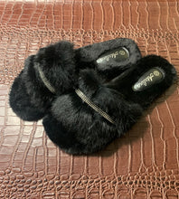 Load image into Gallery viewer, Faux Mink Slippers
